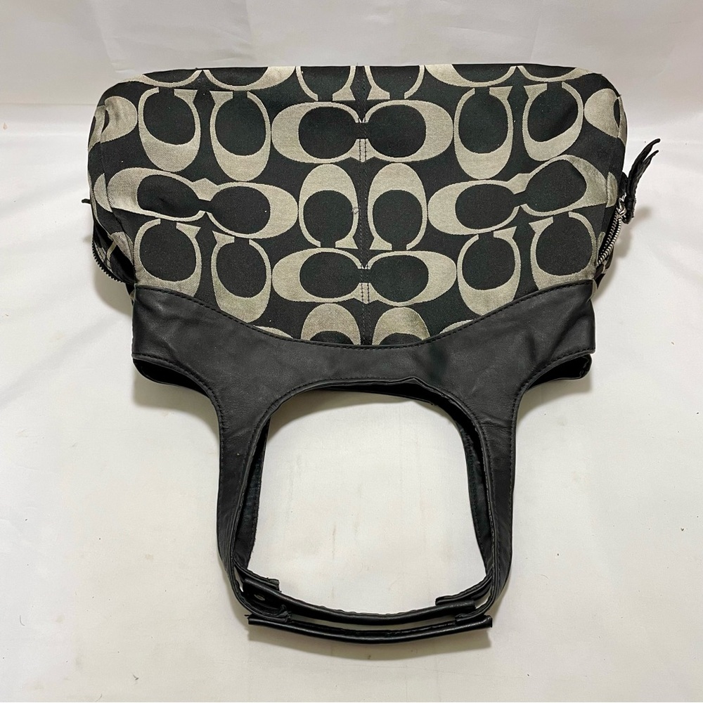 Coach Lexi Signature Shoulder Bag - Picture 5 of 16